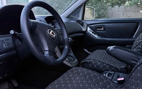 Lexus RX IV рестайлинг, 2001 год, 650 000 рублей, 2 фотография