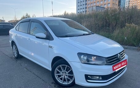 Volkswagen Polo VI (EU Market), 2016 год, 850 000 рублей, 3 фотография