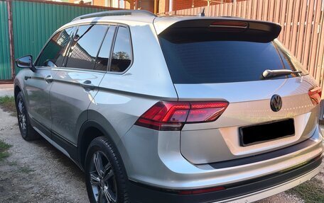 Volkswagen Tiguan II, 2019 год, 3 150 000 рублей, 5 фотография
