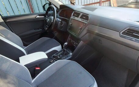 Volkswagen Tiguan II, 2019 год, 3 150 000 рублей, 4 фотография