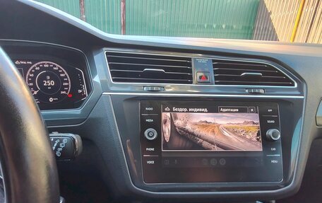 Volkswagen Tiguan II, 2019 год, 3 150 000 рублей, 14 фотография