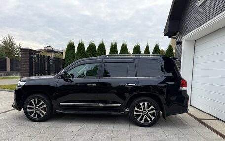 Toyota Land Cruiser 200, 2019 год, 8 200 000 рублей, 5 фотография