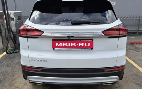 Geely Atlas, 2023 год, 2 095 000 рублей, 9 фотография
