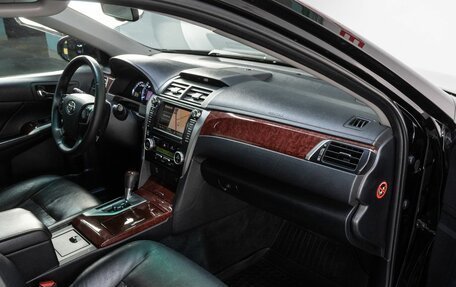 Toyota Camry, 2013 год, 1 720 000 рублей, 16 фотография