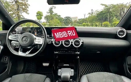 Mercedes-Benz CLA, 2023 год, 3 650 012 рублей, 7 фотография