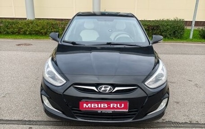 Hyundai Solaris II рестайлинг, 2013 год, 945 000 рублей, 1 фотография