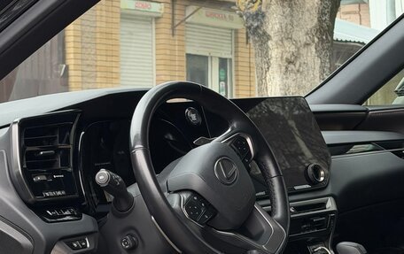Lexus RX IV рестайлинг, 2023 год, 7 280 000 рублей, 9 фотография
