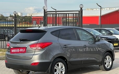 Hyundai ix35 I рестайлинг, 2013 год, 1 197 000 рублей, 21 фотография