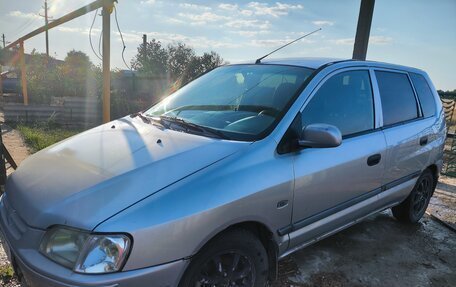 Mitsubishi Space Star I рестайлинг, 2000 год, 150 000 рублей, 2 фотография