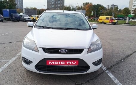 Ford Focus II рестайлинг, 2011 год, 780 000 рублей, 2 фотография