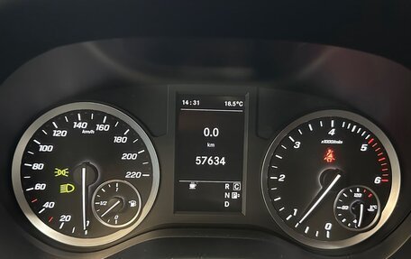 Mercedes-Benz Vito, 2022 год, 4 390 000 рублей, 9 фотография