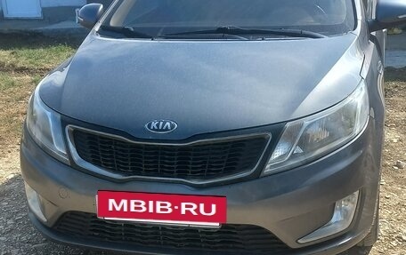 KIA Rio III рестайлинг, 2013 год, 870 000 рублей, 3 фотография