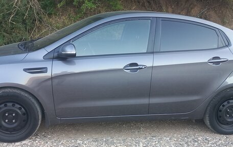 KIA Rio III рестайлинг, 2013 год, 870 000 рублей, 10 фотография