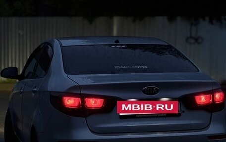 KIA Rio III рестайлинг, 2015 год, 700 000 рублей, 4 фотография