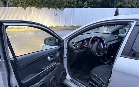 KIA Rio III рестайлинг, 2015 год, 700 000 рублей, 8 фотография