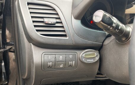 Hyundai Solaris II рестайлинг, 2013 год, 945 000 рублей, 12 фотография