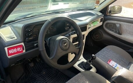 Daewoo Nexia I рестайлинг, 2004 год, 180 000 рублей, 6 фотография