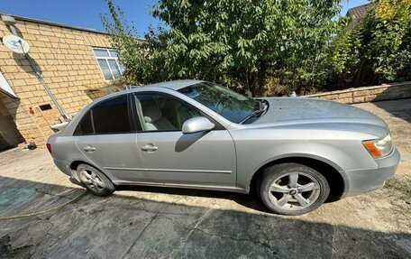 Hyundai Sonata VI, 2007 год, 740 000 рублей, 3 фотография