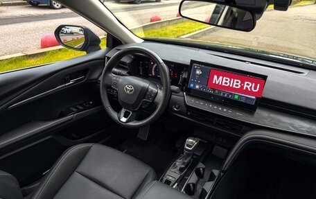 Toyota Camry, 2024 год, 3 800 000 рублей, 10 фотография