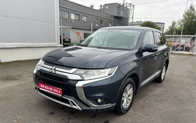 Mitsubishi Outlander III рестайлинг 3, 2019 год, 1 849 000 рублей, 1 фотография
