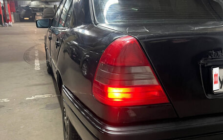 Mercedes-Benz C-Класс, 1995 год, 150 000 рублей, 8 фотография