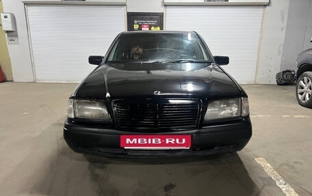 Mercedes-Benz C-Класс, 1995 год, 150 000 рублей, 9 фотография