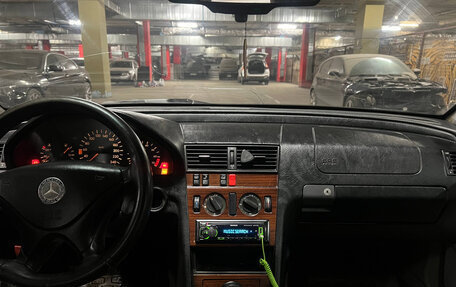 Mercedes-Benz C-Класс, 1995 год, 150 000 рублей, 24 фотография