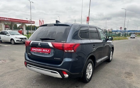 Mitsubishi Outlander III рестайлинг 3, 2019 год, 1 849 000 рублей, 5 фотография