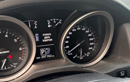 Toyota Land Cruiser 200, 2013 год, 4 100 000 рублей, 7 фотография