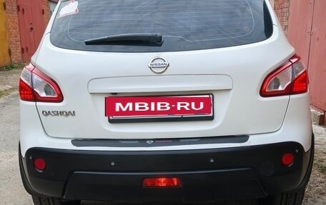 Nissan Qashqai, 2011 год, 1 000 100 рублей, 3 фотография