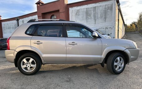 Hyundai Tucson III, 2007 год, 1 050 000 рублей, 5 фотография