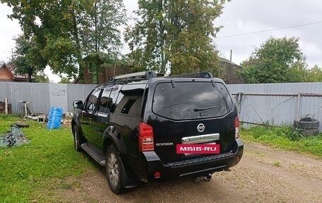 Nissan Pathfinder, 2013 год, 1 360 000 рублей, 2 фотография