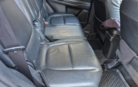 Mitsubishi Outlander III рестайлинг 3, 2013 год, 999 999 рублей, 18 фотография