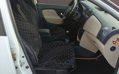 Renault Logan II, 2014 год, 650 000 рублей, 11 фотография