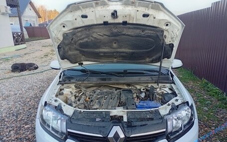 Renault Logan II, 2014 год, 650 000 рублей, 19 фотография