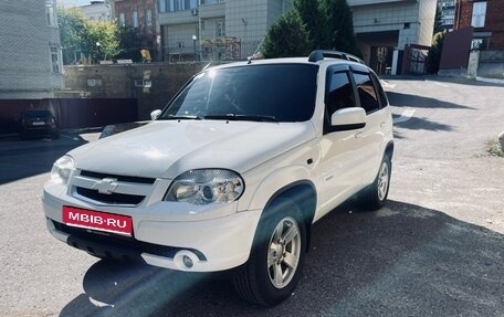 Chevrolet Niva I рестайлинг, 2013 год, 535 000 рублей, 1 фотография