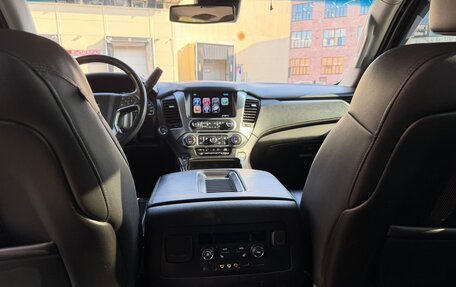 Chevrolet Tahoe IV, 2016 год, 2 800 000 рублей, 21 фотография