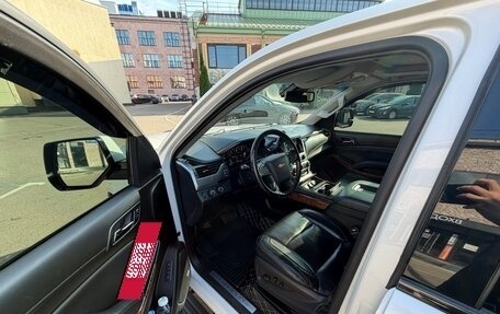 Chevrolet Tahoe IV, 2016 год, 2 800 000 рублей, 15 фотография