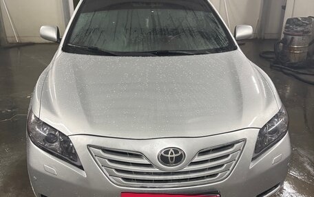 Toyota Camry, 2008 год, 970 000 рублей, 4 фотография