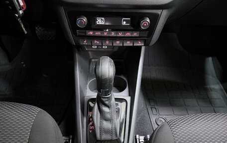 Volkswagen Polo VI (EU Market), 2021 год, 1 930 000 рублей, 14 фотография