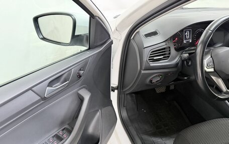 Volkswagen Polo VI (EU Market), 2021 год, 1 930 000 рублей, 17 фотография