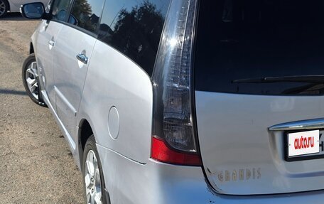 Mitsubishi Grandis, 2005 год, 750 000 рублей, 5 фотография