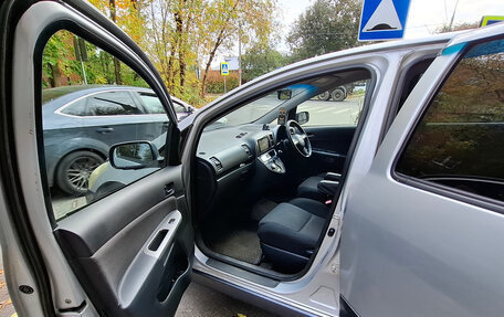 Toyota Wish II, 2003 год, 690 000 рублей, 8 фотография