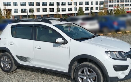 Renault Sandero II рестайлинг, 2017 год, 1 090 000 рублей, 2 фотография