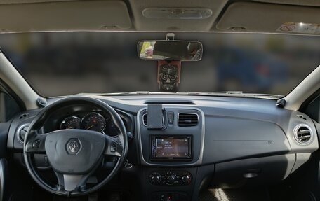 Renault Sandero II рестайлинг, 2017 год, 1 090 000 рублей, 13 фотография