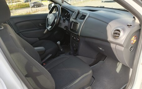 Renault Sandero II рестайлинг, 2017 год, 1 090 000 рублей, 20 фотография