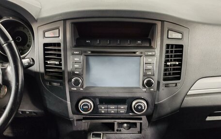 Mitsubishi Pajero IV, 2010 год, 1 799 000 рублей, 15 фотография