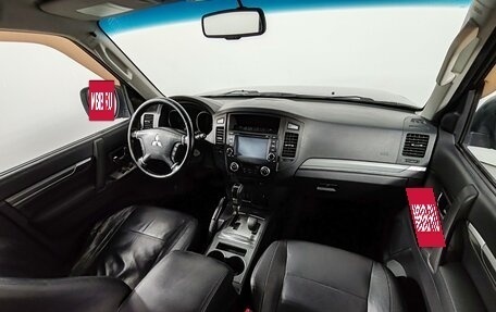 Mitsubishi Pajero IV, 2010 год, 1 799 000 рублей, 11 фотография