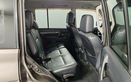 Mitsubishi Pajero IV, 2010 год, 1 799 000 рублей, 22 фотография