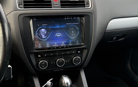 Volkswagen Jetta VI, 2013 год, 790 000 рублей, 12 фотография
